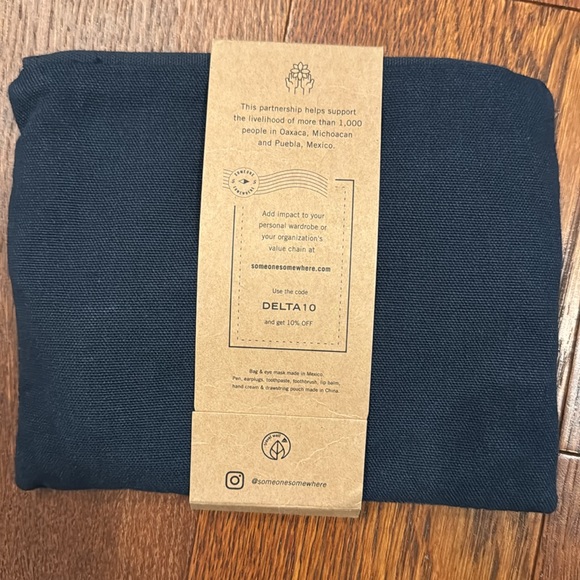 Delta One Soft Travel Kit UNOPENED - Picture 3 of 3